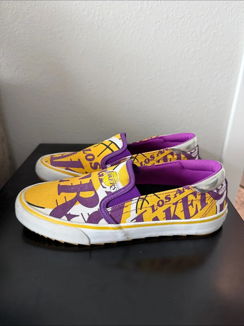 Los Angeles Lakers Slip-On Canvas Shoes